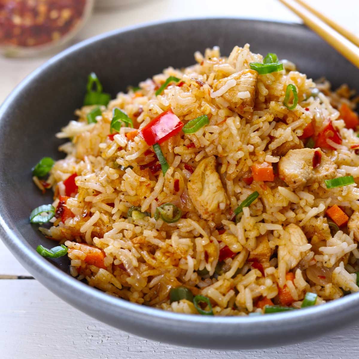 Khám Phá Những Địa Chỉ Mua Cầu Đá Lông Gà Chất Lượng Tại Hà Nội
